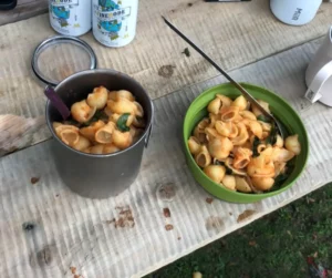 camping for beginners food meals dinner hiking backpacking