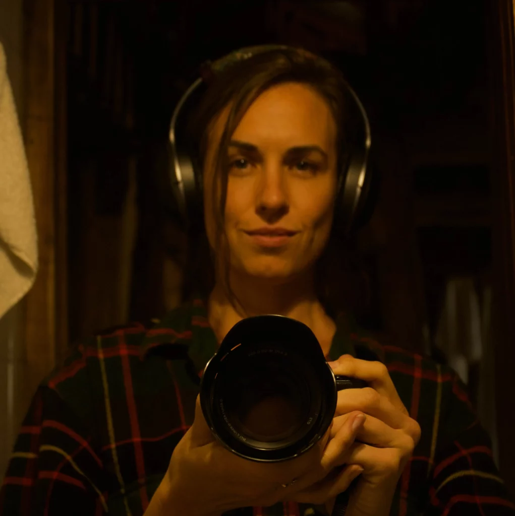 solo female traveler self portrait travel photography gear list