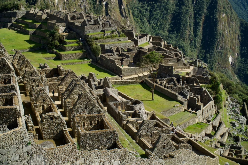 machu picchu stone houses