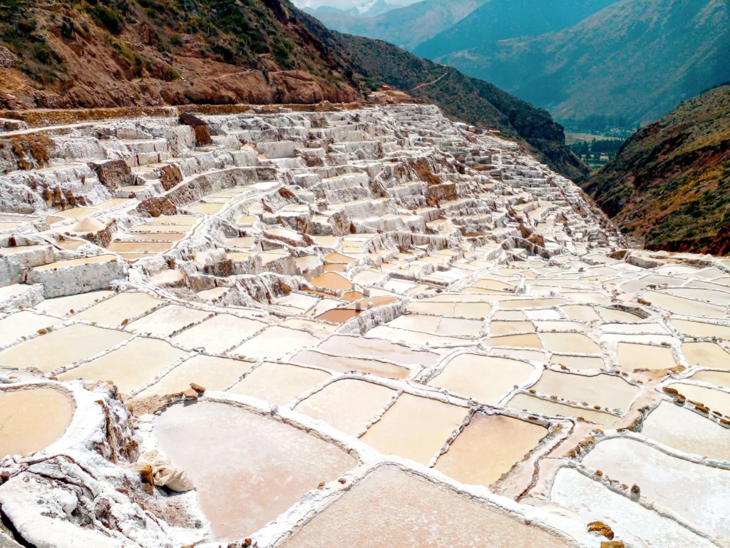 maras salt pans sacred valley peru