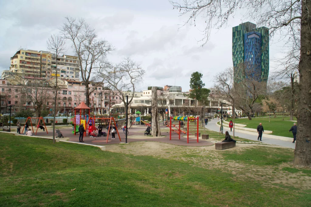 rinia park tirana albania
