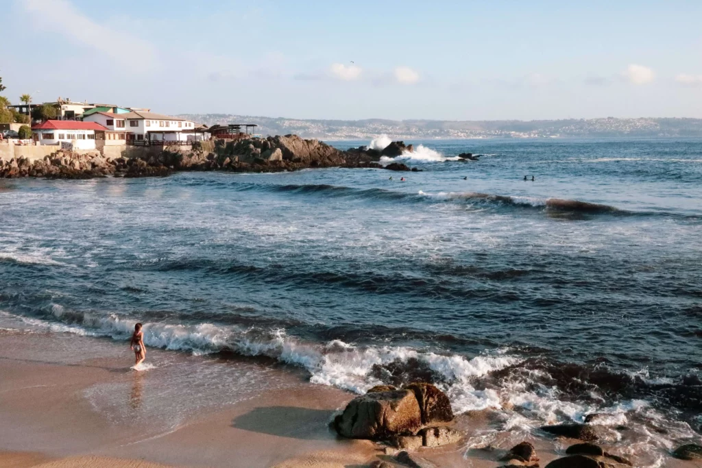 Valparaíso chile beach coastline 