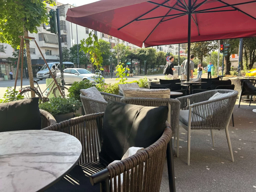 cafe coffee shop tirana albania oslo